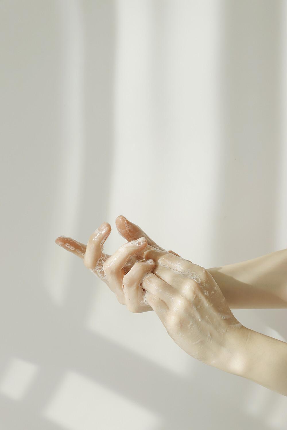 Green Plum Refreshing Cleanser 100ml